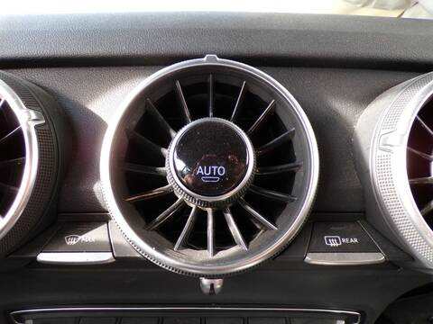Foto 3ª: Mando Climatizador Audi Tt CHH COUPE (2015)