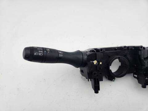 Foto 3ª: Mando Multifuncion Renault Arkana TECHNO 140CV 103KW [H5HE4] (2023)