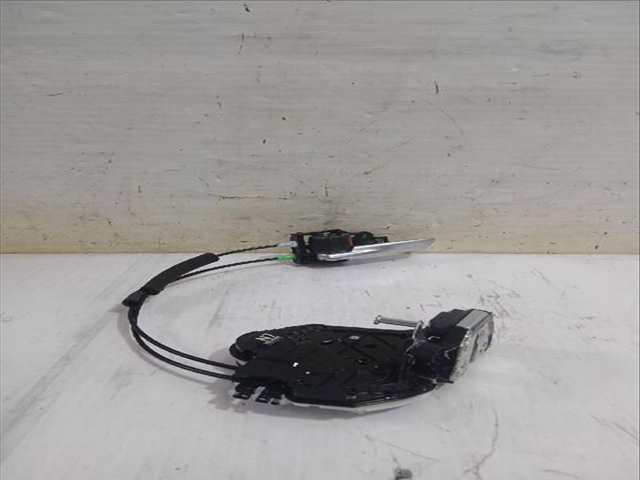 Foto 3ª: Cerradura Puerta Trasera Izquierda Toyota Rav4 2.0 MXAA52) 175CV [M20A-FKS] (2018)