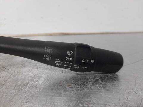 Foto 2ª: Mando Multifuncion Nissan Primera 1.6 16V CAT BERLINA 99CV 73KW [GA16] (1998)