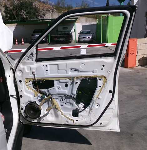 Foto 2ª: Puerta Delantera Derecha Nissan Juke 1.5 DCI 2010-2015 [K9KA6] (2014)