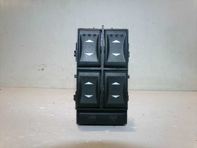 Botonera Elevalunas Ford Mondeo 2.0 G 2000-2007