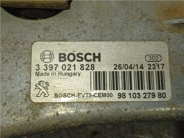 Foto 2ª: Motor Limpia Delantero Peugeot 308 1.2 ACCESS [1.2 LTR. - 96 KW 12V E-THP - PURETECH]