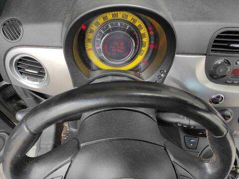 Foto 2ª: Volante Fiat 500 169A3000 (2009)