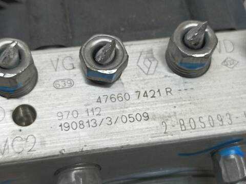 Foto 3ª: Abs Renault Clio EXPERIENCE 101CV 74KW [H4D450] (2020)