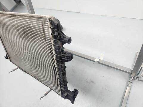Foto 3ª: Radiador Motor Seat Leon STYLE 115CV 85KW [DTRD] (2022)