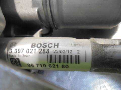 Foto 4ª: Motor Limpia Delantero Peugeot 5008 1.6 HDI FAP 112CV 82KW [9H05] (2012)