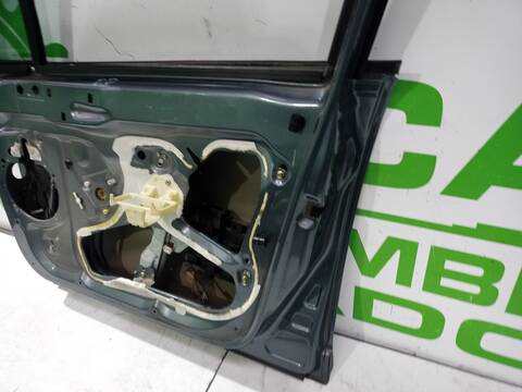 Foto 2ª: Puerta Delantera Derecha Citroen C4 COLLECTION BERLINA 90CV 66KW [9HXDV6ATED4] (2006)