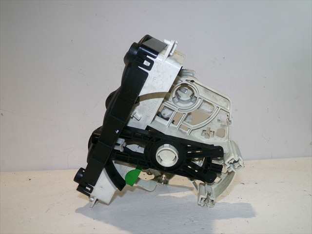 Foto 3ª: Mando Calefacción A. A. Suzuki Ignis 1.3 CDTI 2000-2008 [Z13DT] (2005)
