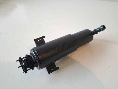 Foto 1ª: Limpia Faro Xenon Bmw Serie 3 315 318D 2.0 16V DIESEL CAT 122CV (2007)