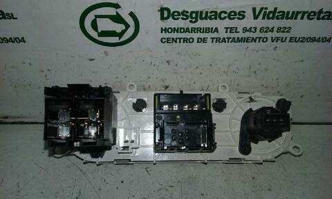 Foto 2ª: Mando Calefacción A. A. Ford Mondeo 1.8 16V CAT BERLINA 115CV 85KW [RKB] (1998)