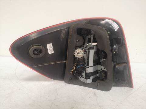 Foto 3ª: Piloto Trasero Derecho Mercedes Clase ML 230 642940 (2006)