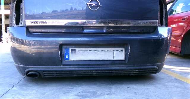 Paragolpes Trasero Opel Vectra 1.9 CDTI 2005-2008