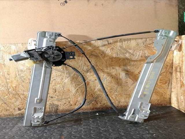 Elevalunas Eléctrico Delantero Derecho Ford Kuga BAQUEIRA BERET 136CV