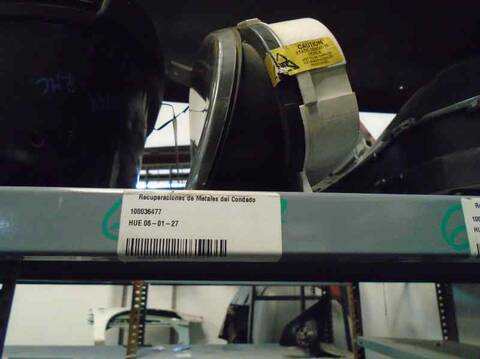 Foto 2ª: Cuadro de Instrumentos Mitsubishi Carisma 1.9 TD BERLINA 90CV 66KW [F8QT] (2000)
