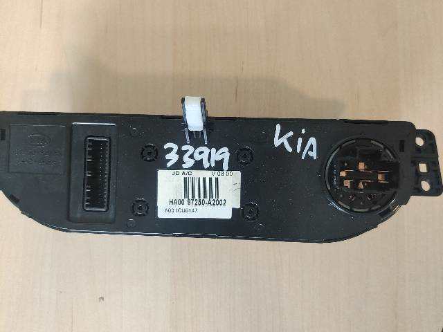 Foto 2ª: Climatizador Kia Ceed 1.4 G 3P [G4FA] (2013)