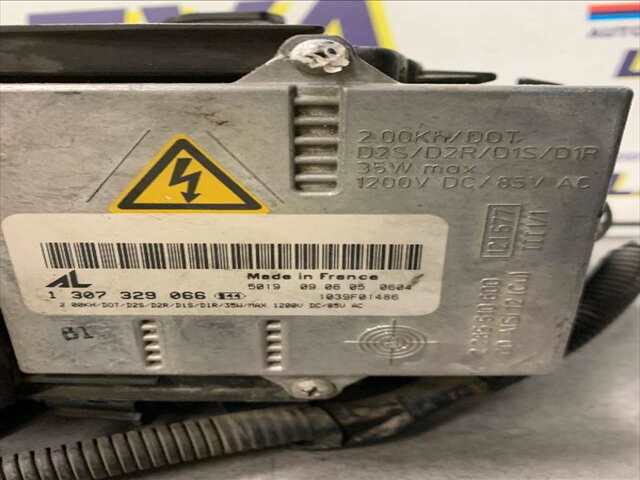 Foto 3ª: Faro Derecho Audi Tt 1.8 T 180CV/ COUPE [AJQ] (1998)