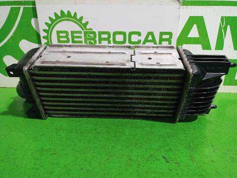 Foto 3ª: Intercooler Citroen C5 ATTRACTION 109CV [9HYDV6TED4] (2004)