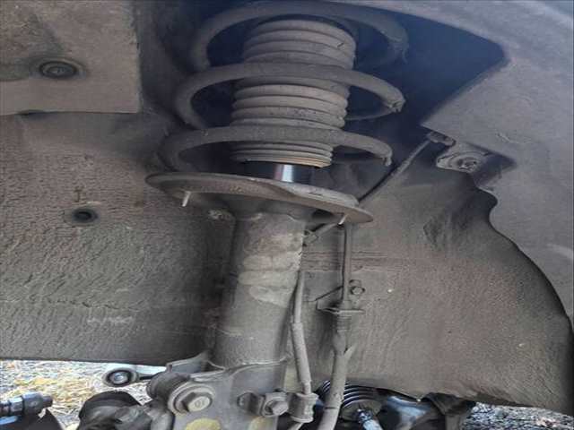 Amortiguador Delantero Izquierdo Hyundai ix35 STYLE 2WD 116CV 85KW