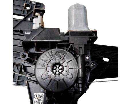 Foto 2ª: Elevalunas Manual Trasero Izquierdo Peugeot 208 1.2 PURETECH 100 (2019)