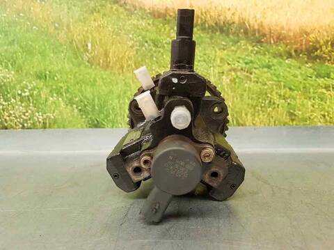 Foto 3ª: Bomba Inyeccion Peugeot 406 SVDT BERLINA 109CV 80KW [RHZ(DW10ATED)] (2000)