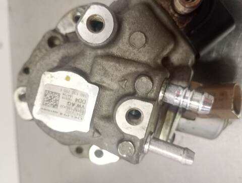 Foto 4ª: Bomba Inyeccion Skoda Octavia STYLE 110CV 81KW [CXX] (2015)