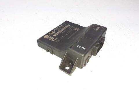 Centralita Motor ECU Audi A4 BASICO AVANT 143CV 105KW