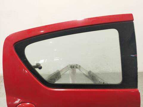 Foto 2ª: Puerta Trasera Derecha Toyota Aygo CITY 68CV 50KW [1KR] (2011)