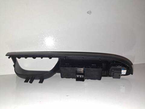 Foto 2ª: Botonera Elevalunas Volkswagen Passat ADVANCE 2.0 TDI 140CV