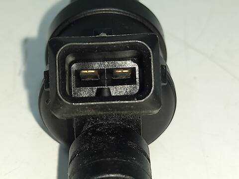 Foto 3ª: Inyectores Audi A4 AEB AVANT (1999)