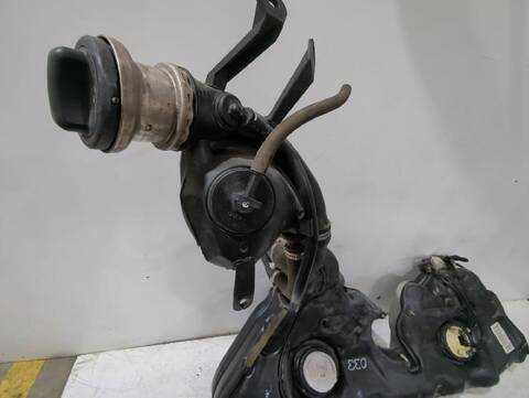 Foto 2ª: Deposito de Combustible Mercedes Clase C 160 CLK 240 209.361) 170CV [M 112.912] (2002)