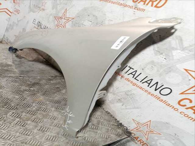 Foto 2ª: Aleta Delantera Izquierda Toyota Avensis 1.8 SOL 129CV 95KW [1ZZFE] (2007)