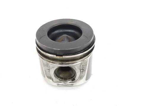 Foto 3ª: Pistones Nissan Qashqai ACENTA [M9R855] (2007)