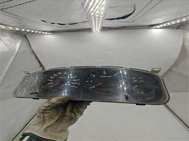 Cuadro de Instrumentos Nissan Primera 2.0 TD