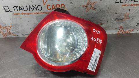 Piloto Trasero Derecho Volkswagen Passat SPORTLINE BERLINA 140CV 103KW