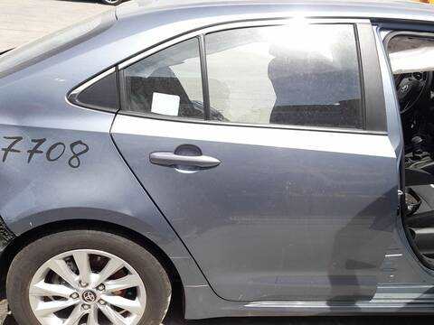 Puerta Trasera Derecha Toyota Corolla 1.8 VVTI HYBRID ZWE211 MZEA12) 98CV 72KW