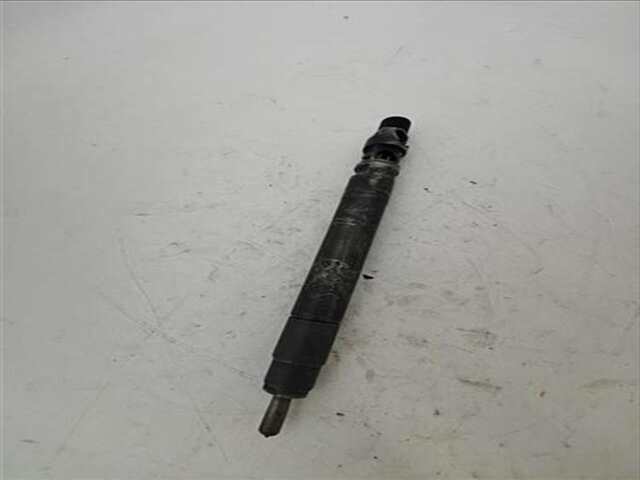 Foto 2ª: Inyectores Ford Kuga TITANIUM 4X2 [UFDA]