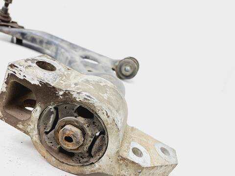 Foto 4ª: Brazo Suspension Delantero Izquierdo Volkswagen Touran 110CV 81KW [CFH] (2015)