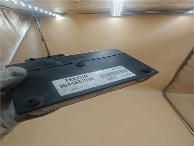 Centralita Motor ECU Peugeot 206 1.6 CC [1.6 LTR. - 80 KW HDI FAP CAT (9HZ - DV6TED4)]