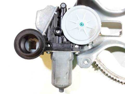 Foto 3ª: Elevalunas Eléctrico Delantero Izquierdo Toyota Prius 1.8 16V CAT HIBRIDO) 99CV 73KW [2ZR] (2015)