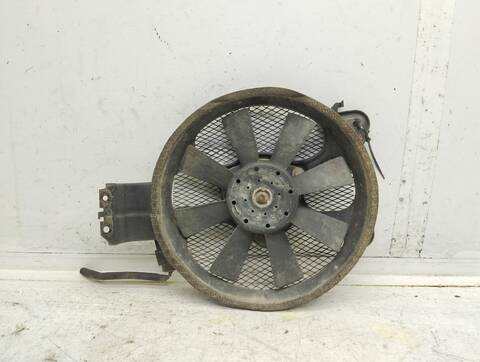 Foto 2ª: Electroventilador Aire Acondicionado Nissan Terrano AVENUE 125CV 92KW [TD27 TI] (1998)