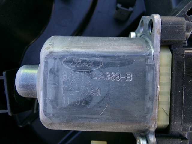 Foto 3ª: Elevalunas Eléctrico Delantero Izquierdo Ford Fiesta 1.6 TDCI 2008-2013 [TZJA] (2011)