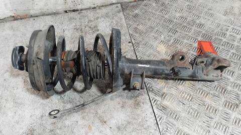 Foto 3ª: Amortiguador Delantero Izquierdo Mercedes Clase C 160 200 CDI 203.004) BERLINA 122CV 90KW [OM646962] (2004)