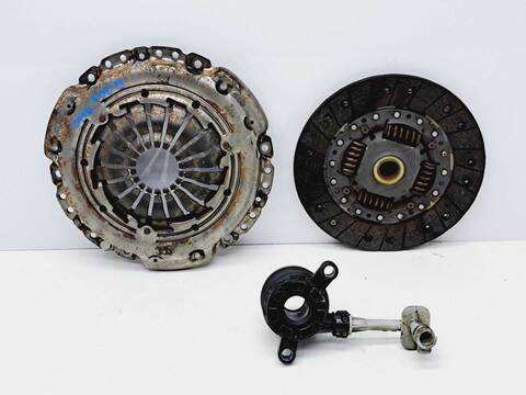 Foto 4ª: kit Embrague Renault Megane AUTHENTIQUE BERLINA 101CV 74KW II BERLINA 5P [K9K F7] (2004)