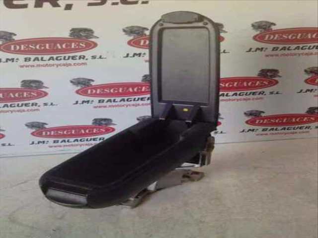 Foto 3ª: Consola Central Volkswagen Passat VERSION INDEFINIDA