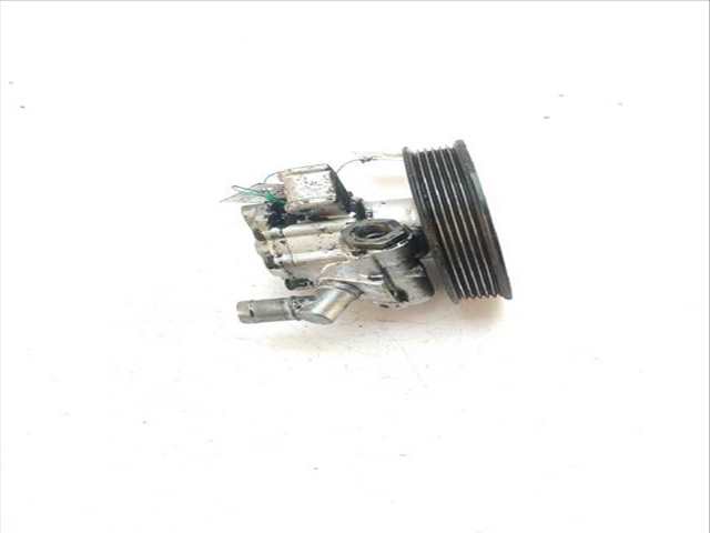 Foto 2ª: Bomba de Direccion Mercedes Vito 122 CDI 639.601 639.603 639.605) (2003)