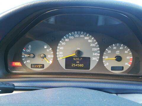 Cuadro de Instrumentos Mercedes Clase CLK 200 2.0 G 163CV 120KW BM 208) COUPE 111956