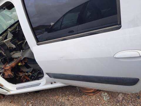 Puerta Trasera Izquierda Dacia Logan AMBIANCE 68CV 50KW