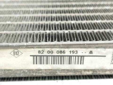 Foto 3ª: Radiador Calefaccion A.A. Renault Clio AUTHENTIQUE 58CV 43KW [D7F G7] (2004)