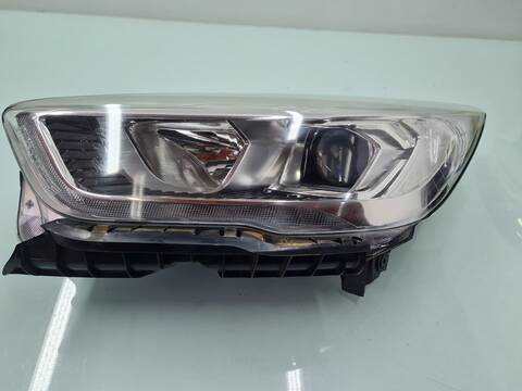 Faro Izquierdo Ford Kuga TREND 120CV 88KW